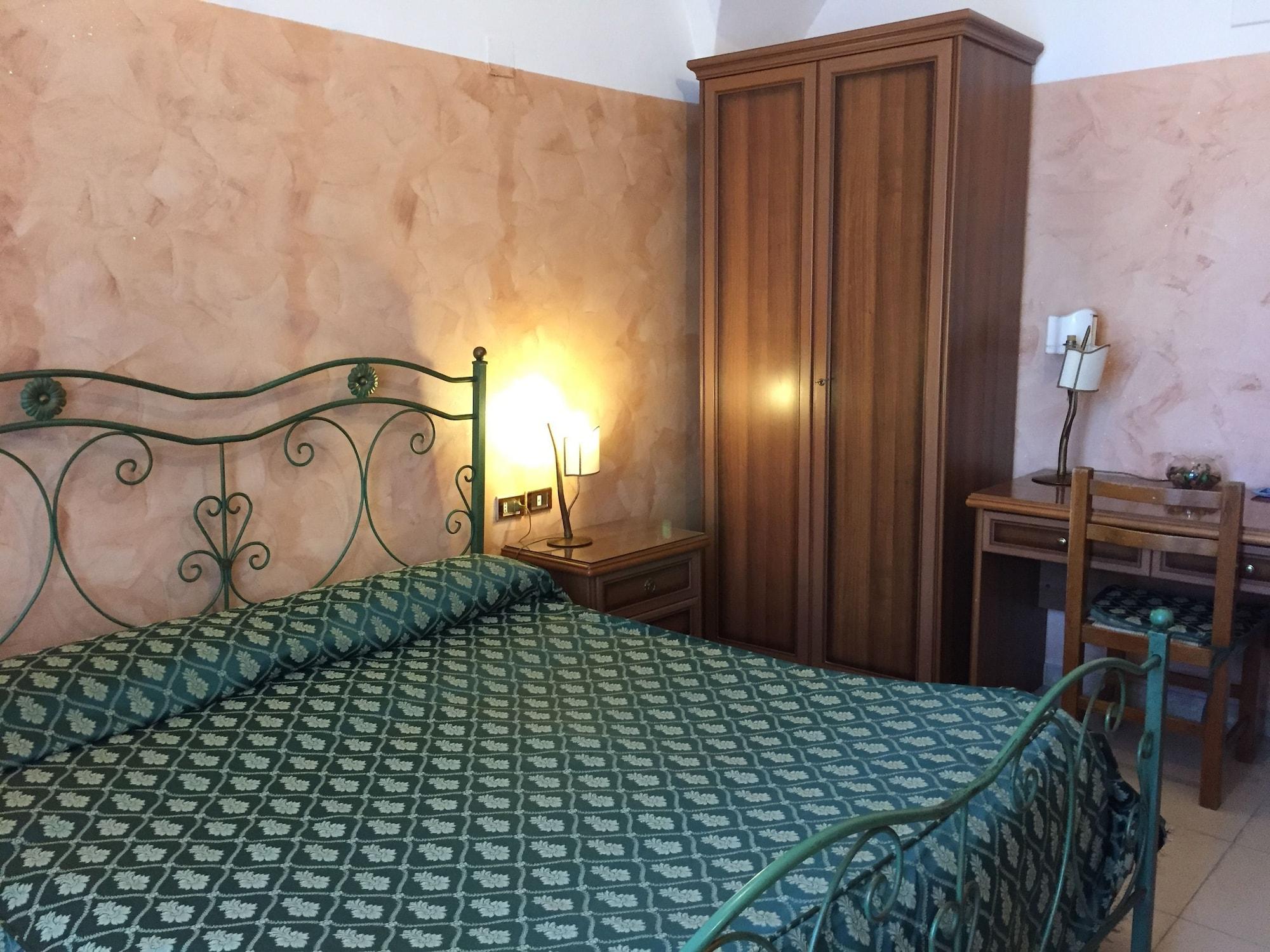 Hotel Centrale Europa 카타니아 외부 사진